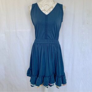 Matilda Jane // blue sleeveless ruffle hemmed mini dress size medium dr1